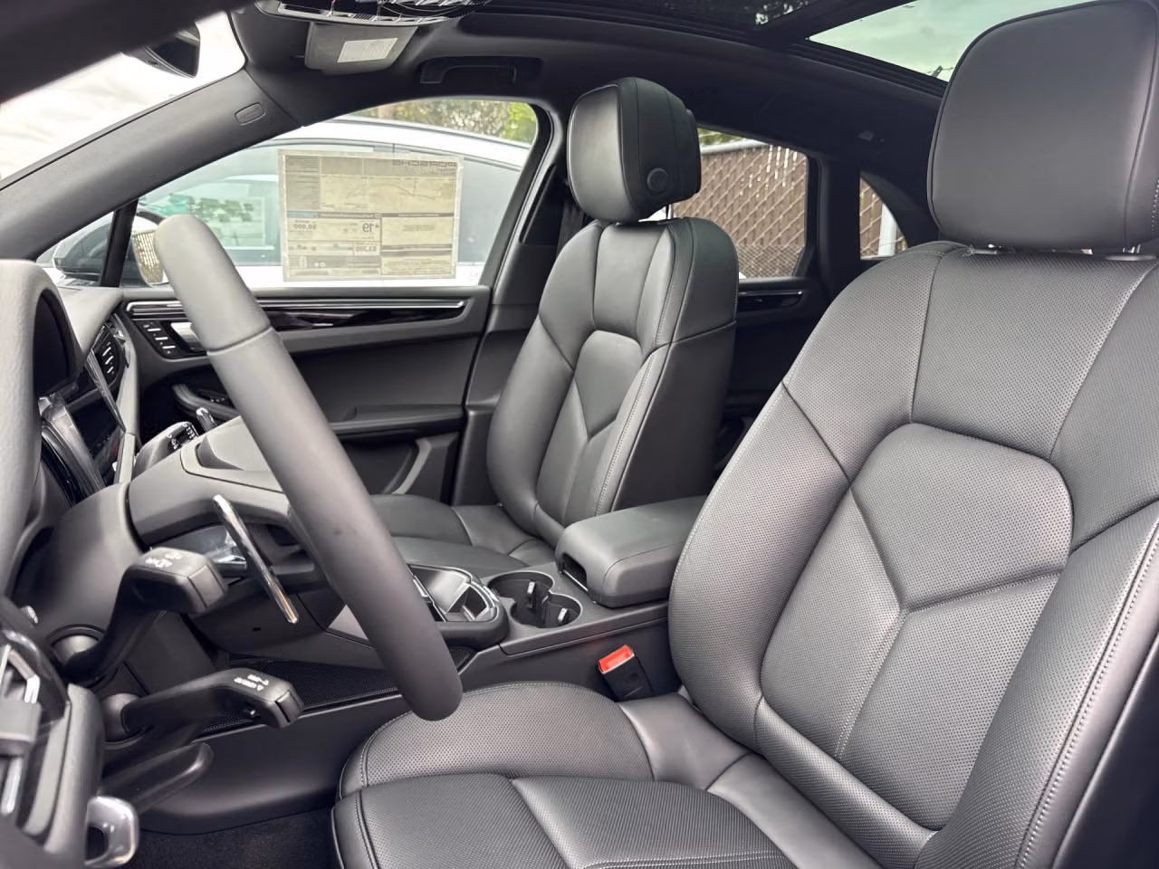 2026 Porsche Macan S - Photo 36