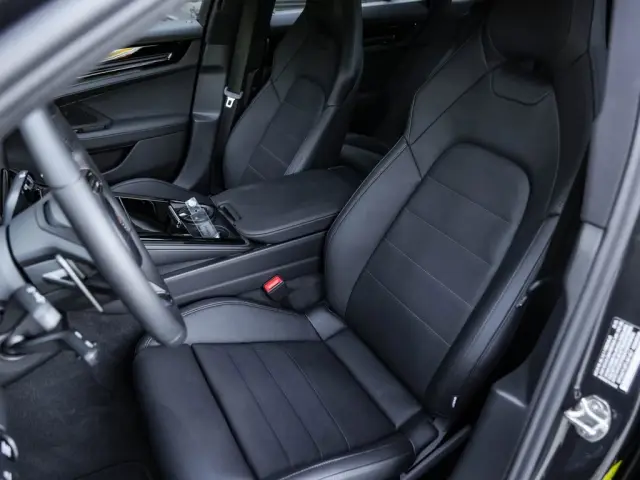2026 Porsche Panamera Base - Photo 38