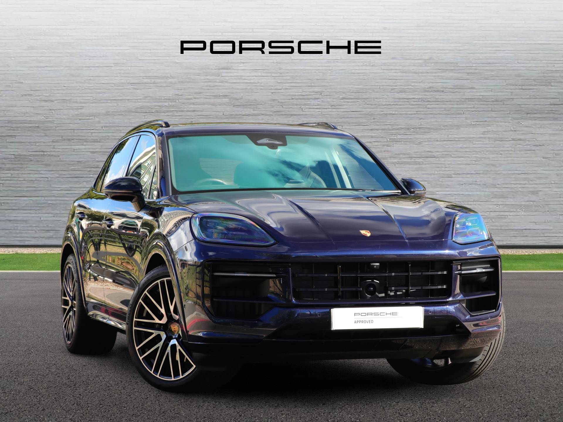 Cayenne E-Hybrid, photo 1 of 48