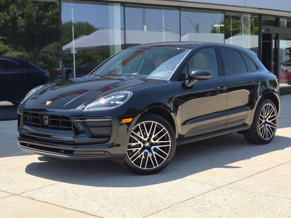 2026 Porsche Macan