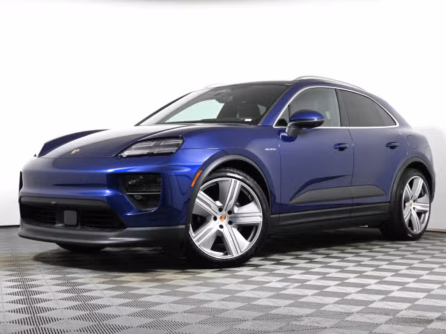 Used 2024 Porsche Macan Base with VIN WP1AA2XA4RL000196 for sale in Warwick, RI
