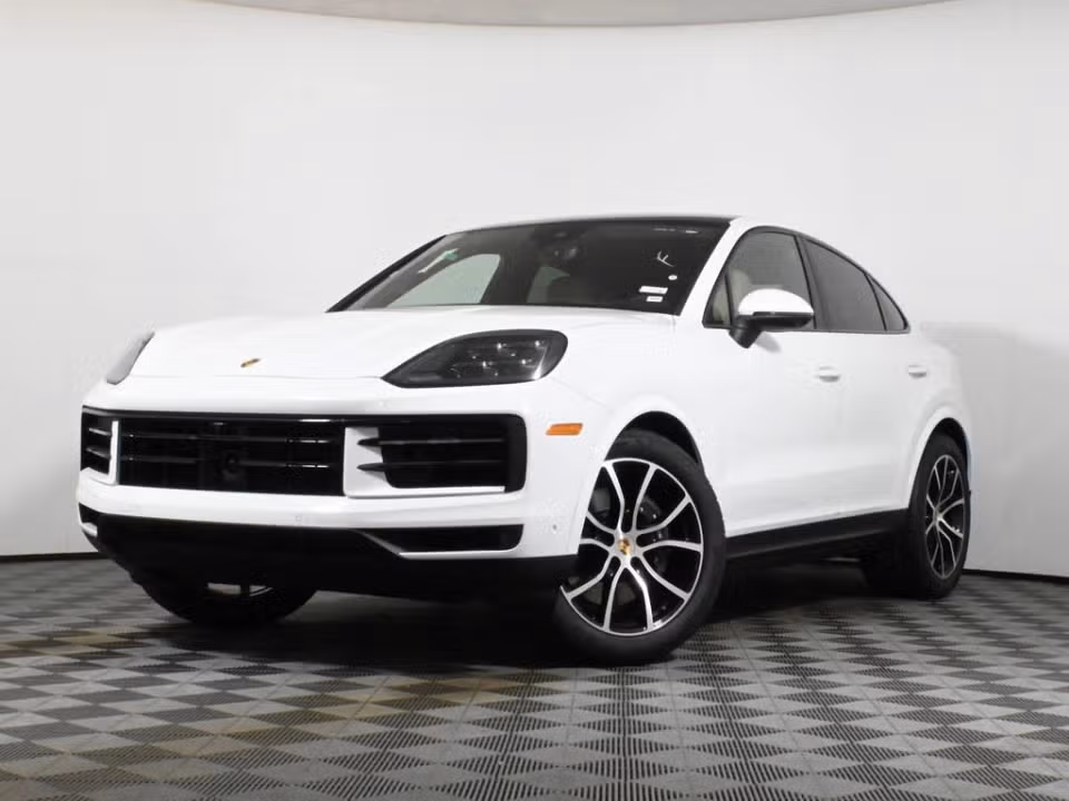 2026 Porsche Cayenne Coup Base - Photo 3