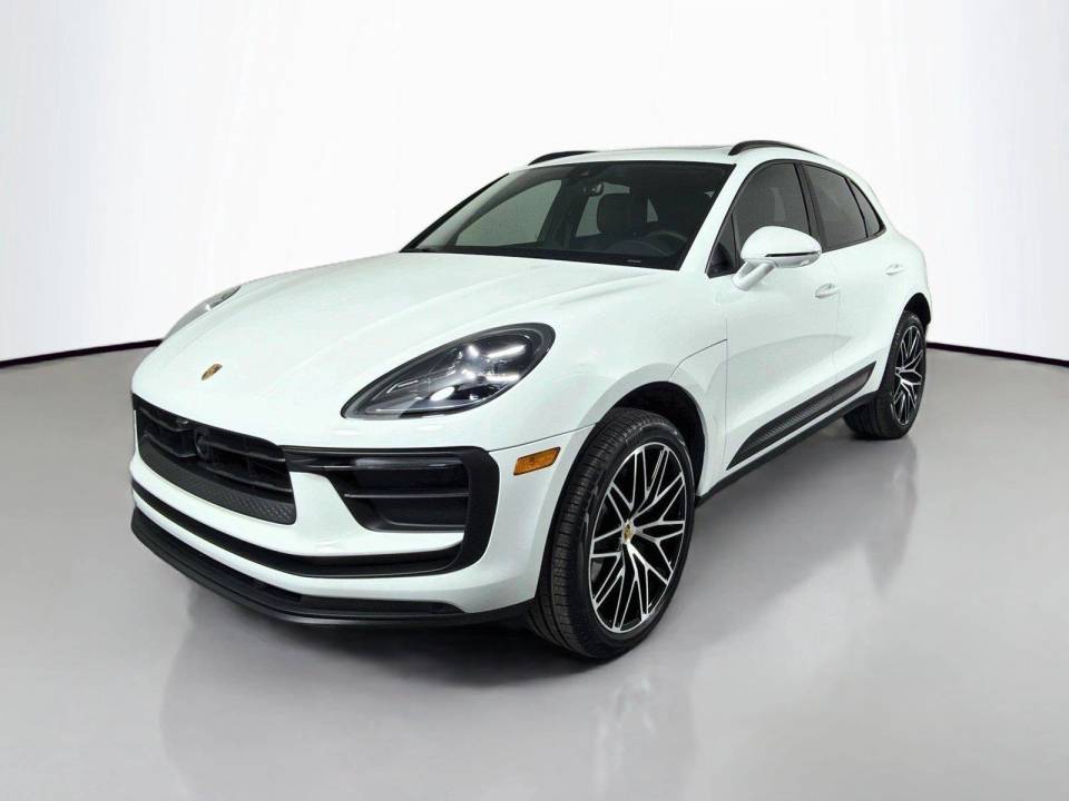 2026 Porsche Macan