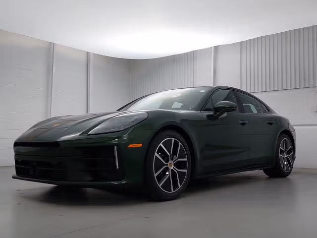 2026 Porsche Panamera Base