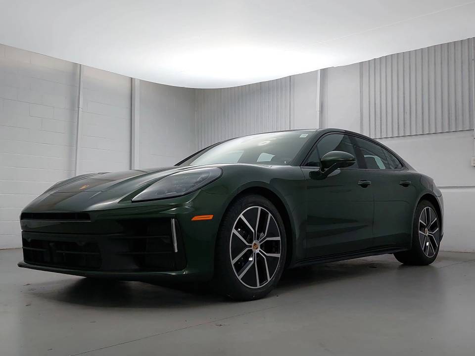 2026 Porsche Panamera