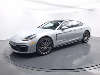 2023 Porsche Panamera 4 Platinum Edition's photo