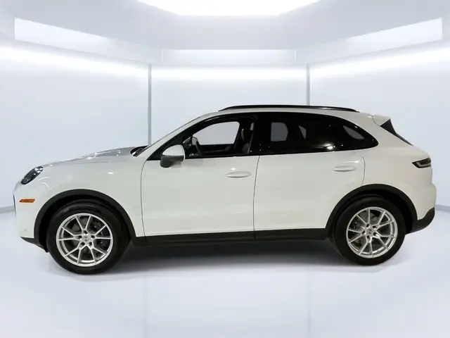 2026 Porsche Cayenne Base - Photo 16