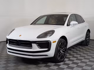 2026 Porsche Macan's photo