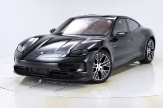 2026 Porsche Taycan 4's photo