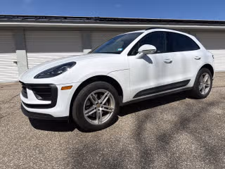 2025 Porsche Macan