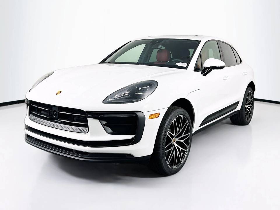2026 Porsche Macan