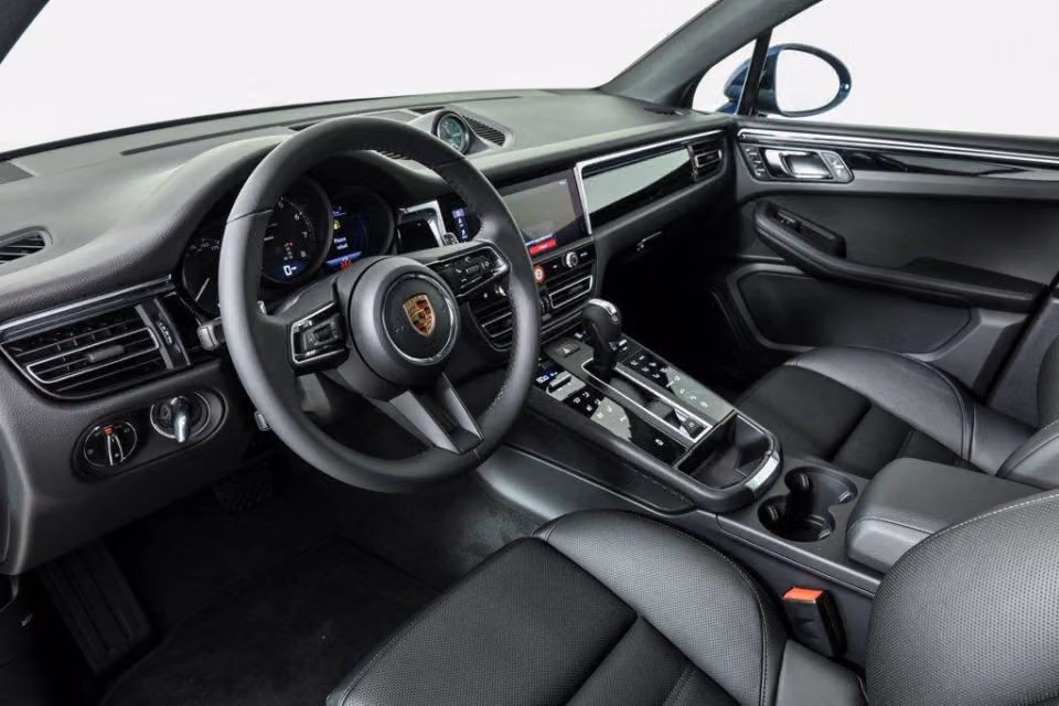 2026 Porsche Macan Base - Photo 27