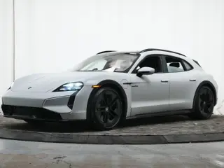 2026 Porsche Taycan Turbo S - Photo 5