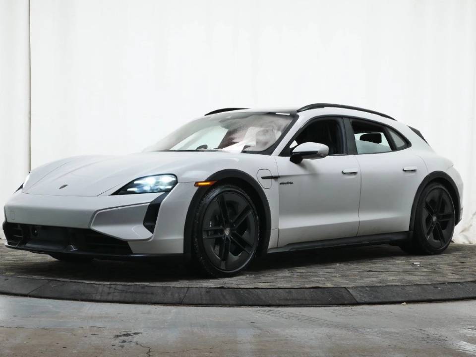 2026 Porsche Taycan