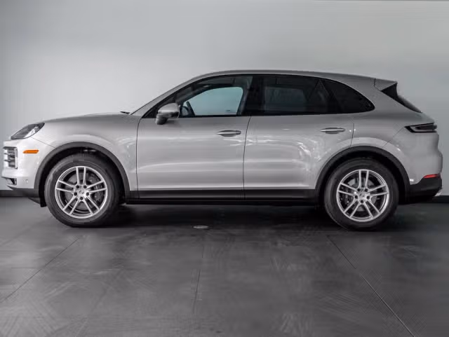 2025 Porsche Cayenne Base - Photo 10