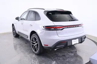 2026 Porsche Macan Base - Photo 21