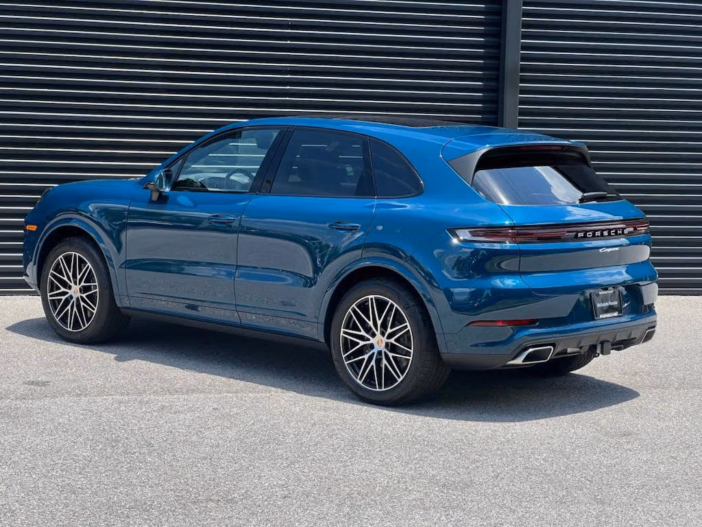 2025 Porsche Cayenne Base - Photo 20