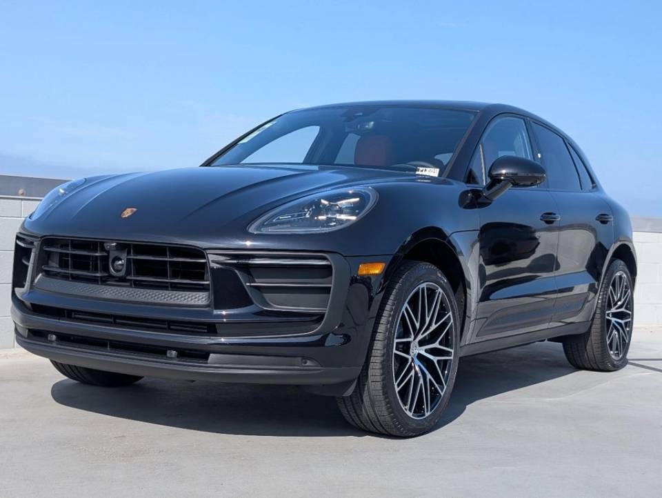 2026 Porsche Macan
