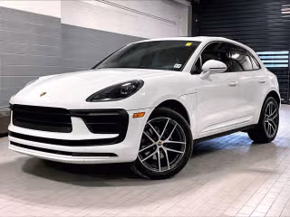 2022 Porsche Macan
