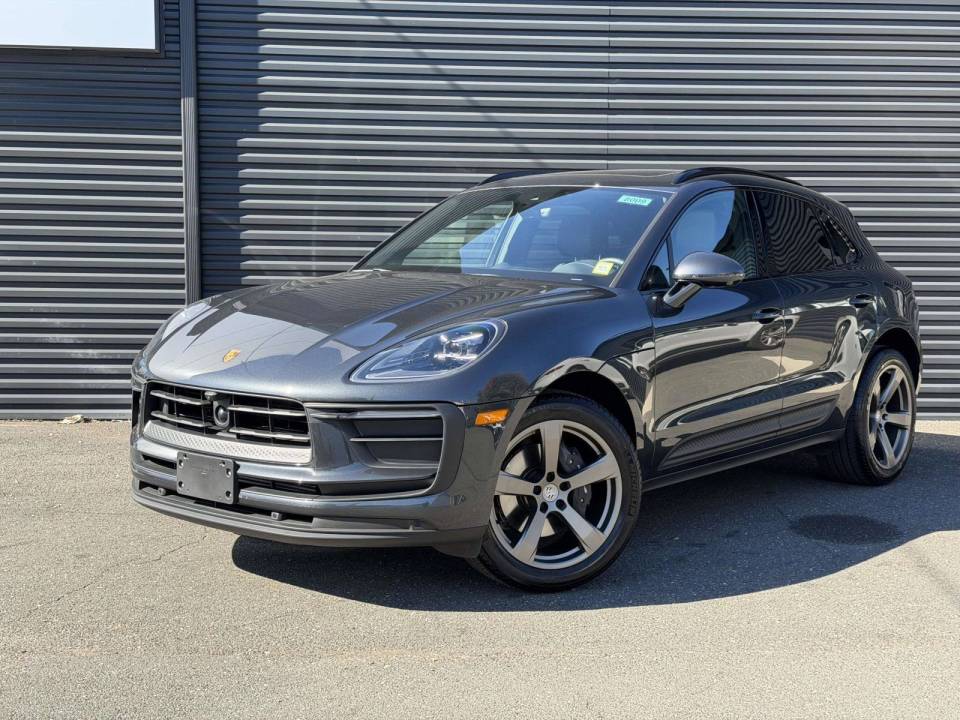 2026 Porsche Macan