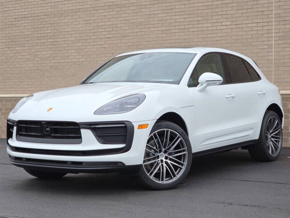 2026 Porsche Macan