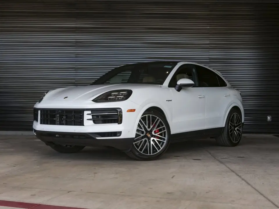 2026 Porsche Cayenne Coup S E-Hybrid - Photo 7