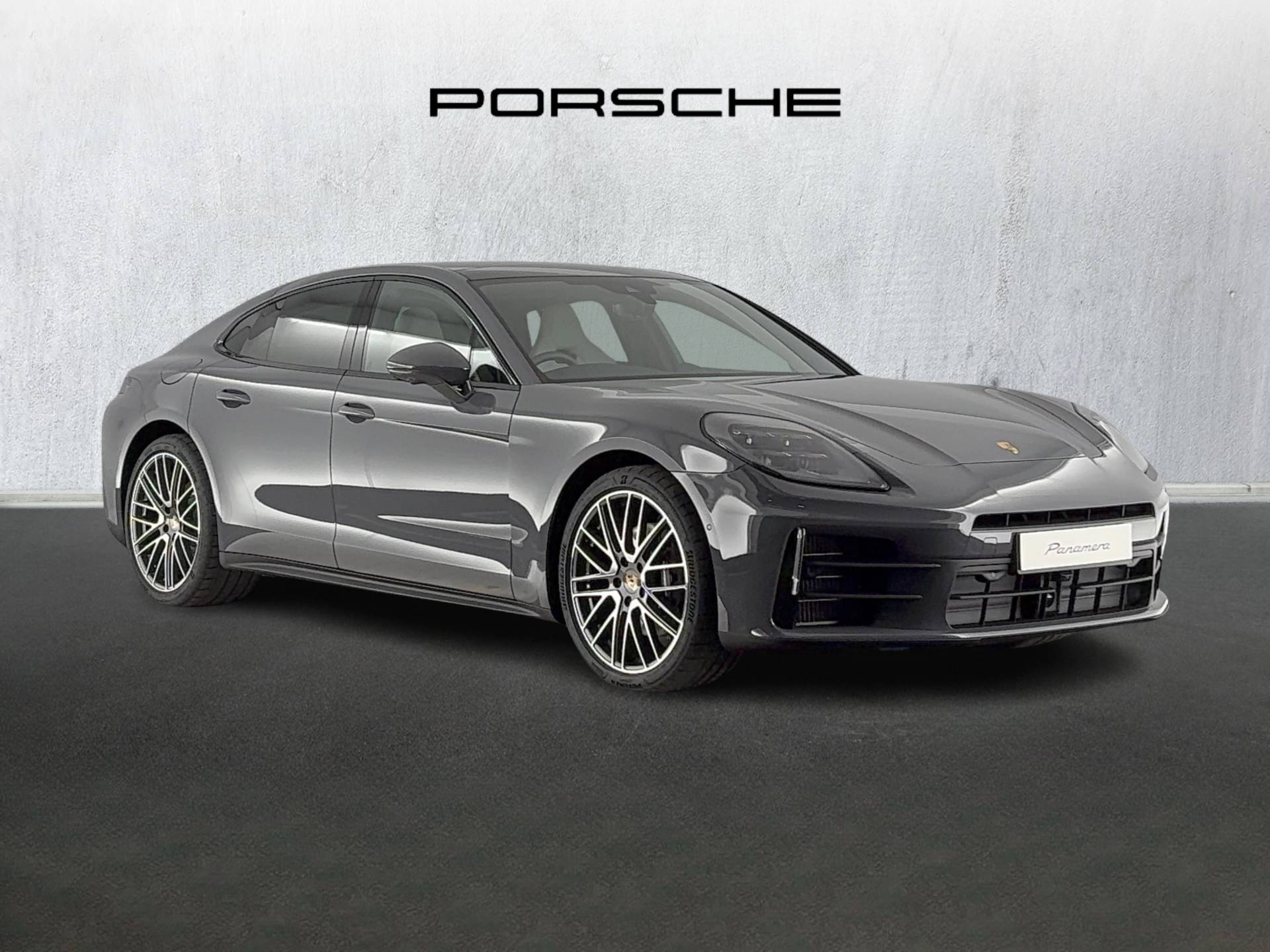 Panamera, photo 1 of 41