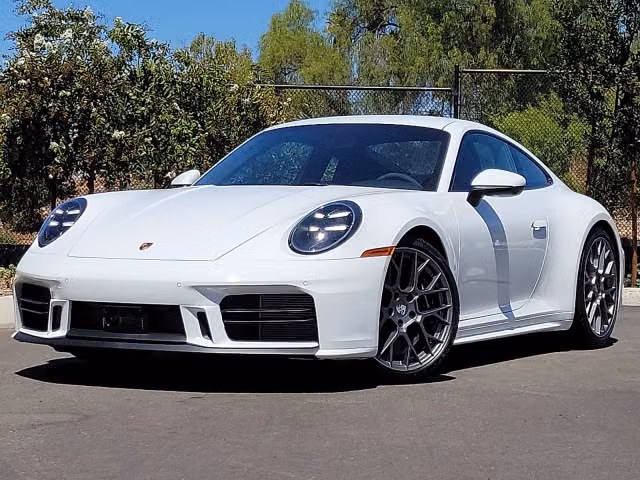 2025 Porsche 911 S - Photo 2