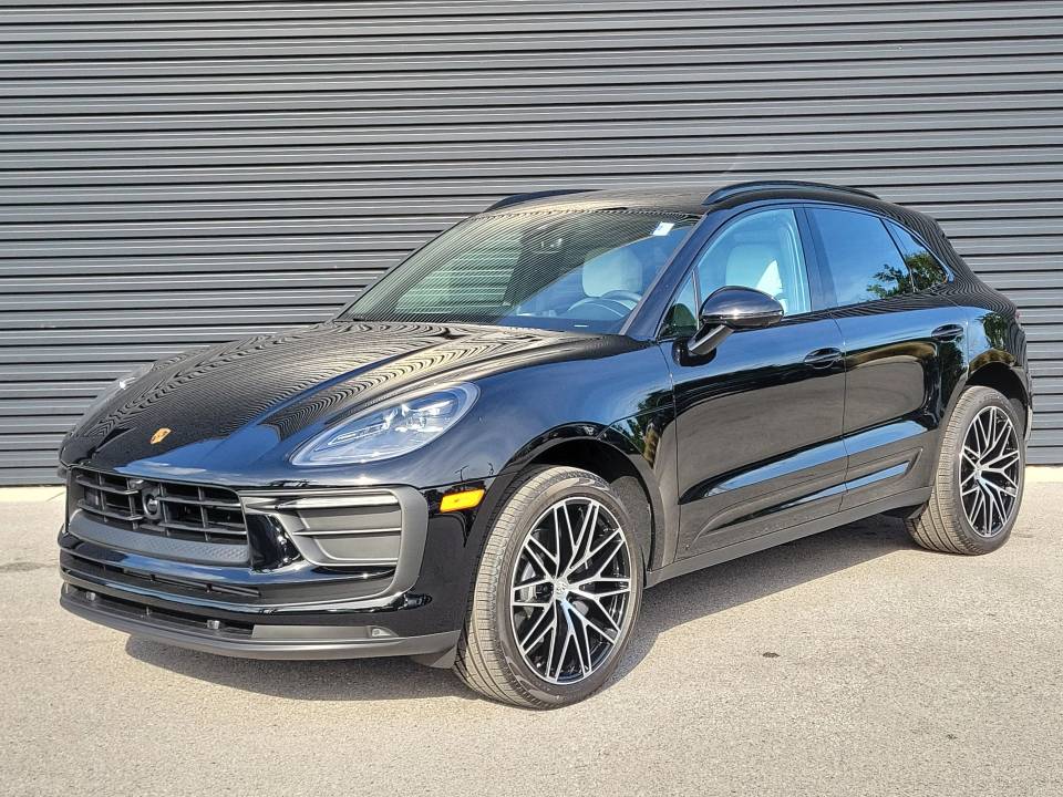 2026 Porsche Macan