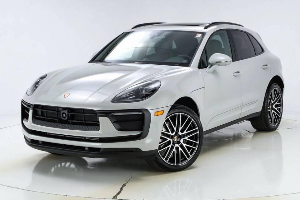2026 Porsche Macan