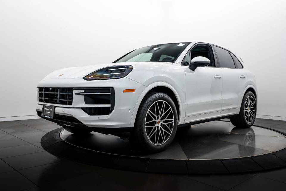 2026 Porsche Cayenne Base