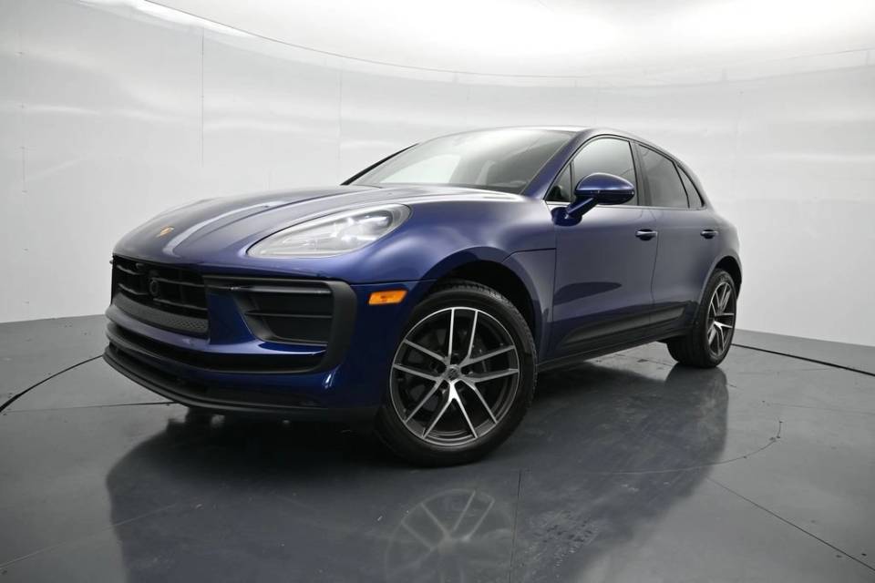 2026 Porsche Macan