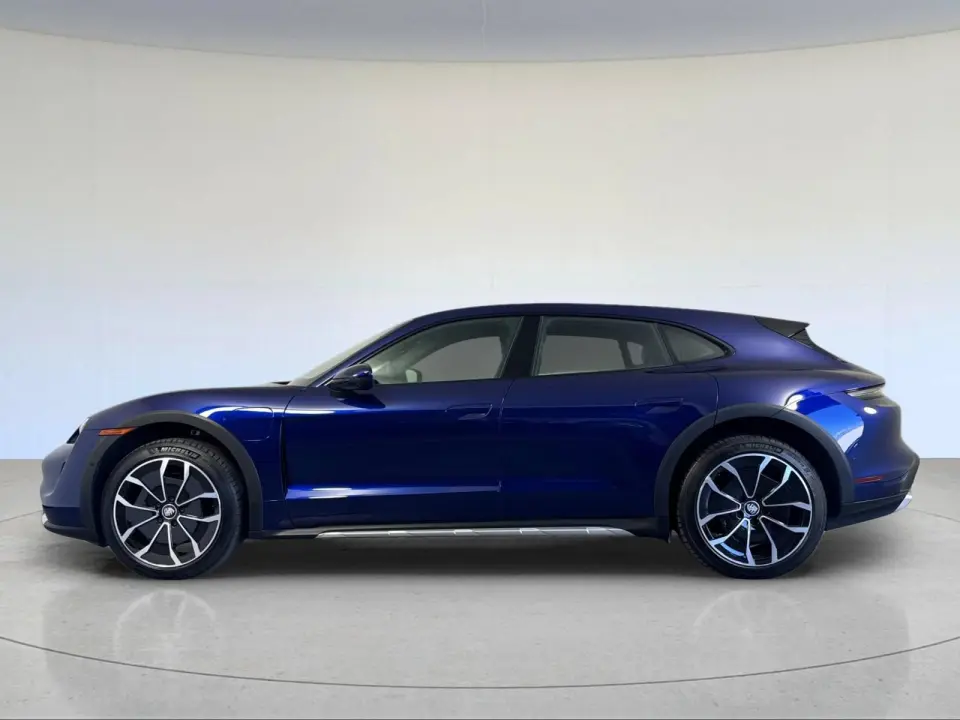 2024 Porsche Taycan Base - Photo 15