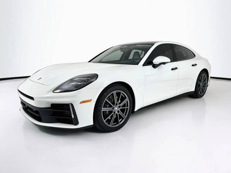 2026 Porsche Panamera