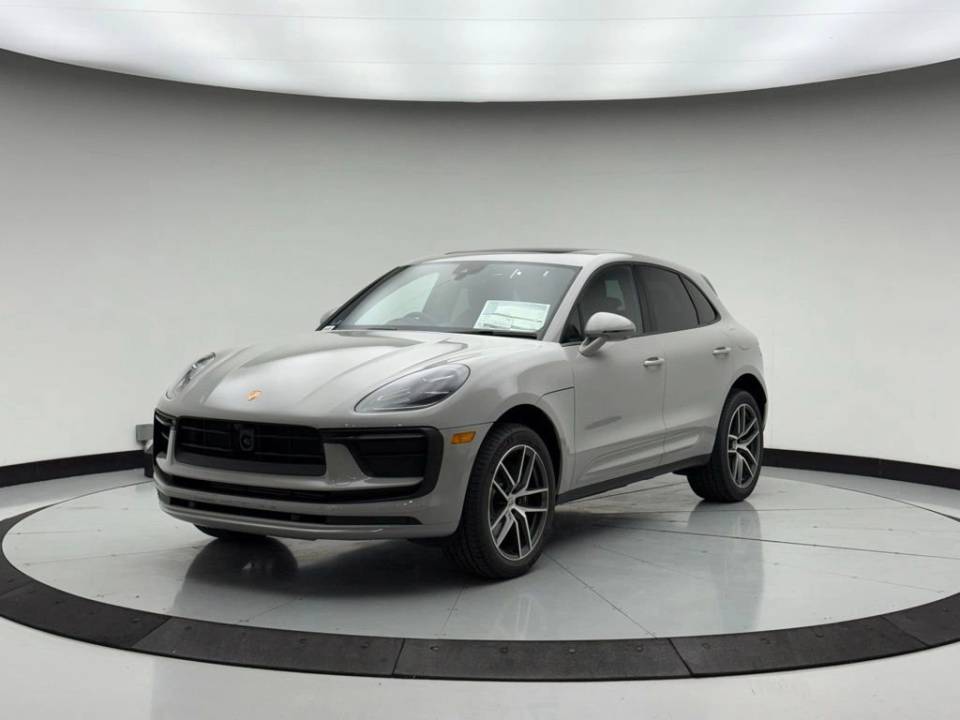2026 Porsche Macan