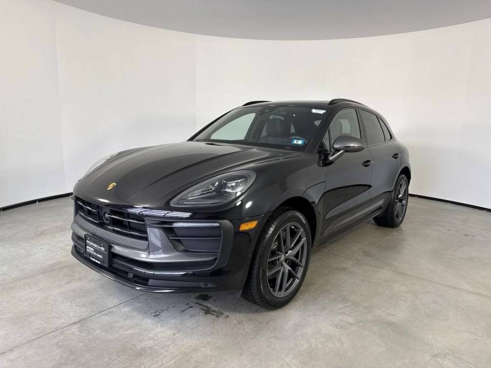 2026 Porsche Macan
