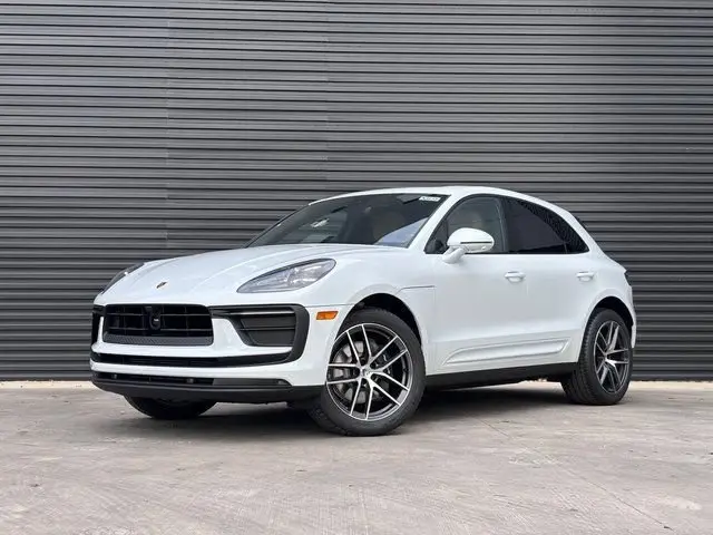 2026 Porsche Macan Base - Photo 6
