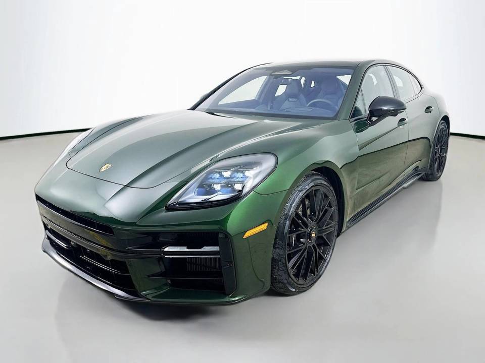 2026 Porsche Panamera