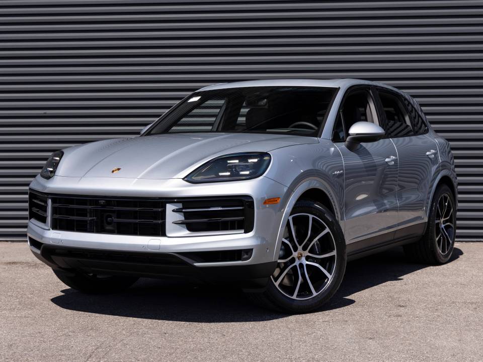 Used Porsche Cayenne E-Hybrid for sale at Porsche Little Rock