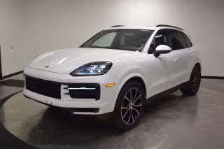 2025 Porsche Cayenne -'s photo