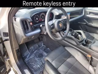 2025 Porsche Cayenne E-Hybrid - Photo 25