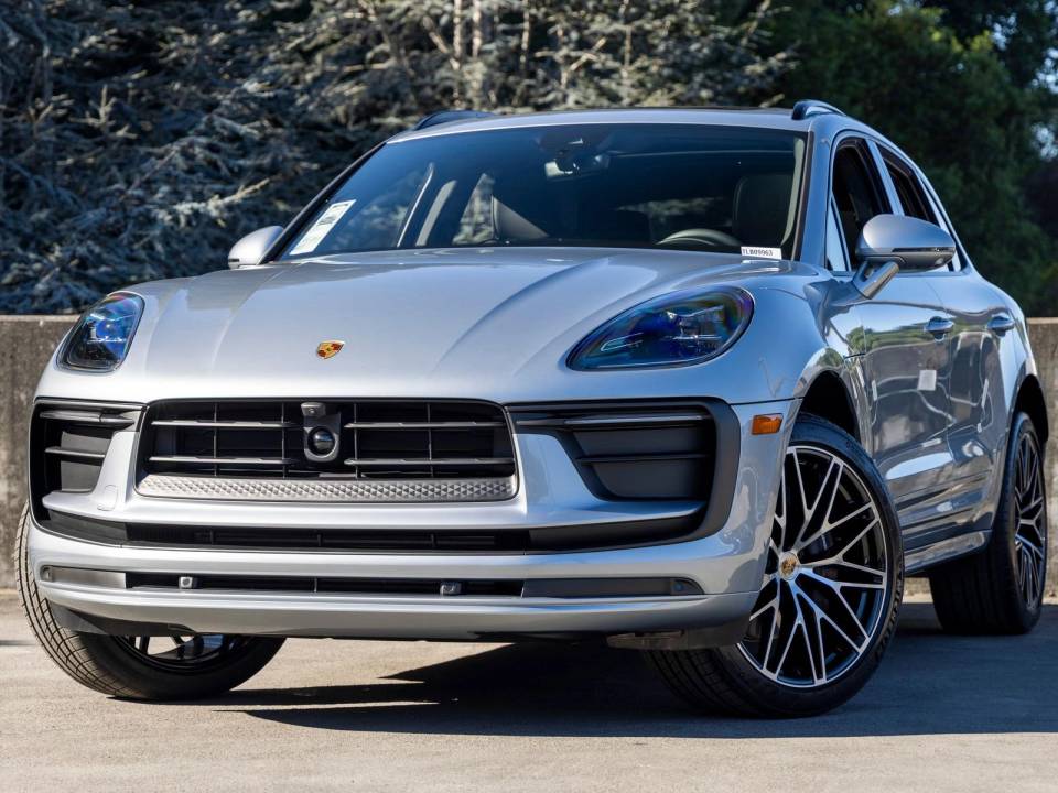 2026 Porsche Macan