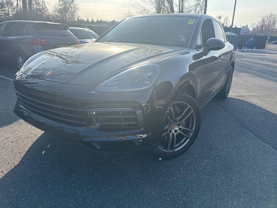 2023 Porsche Cayenne Base