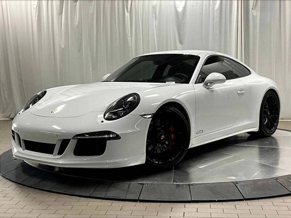2016 Porsche 911 Carrera GTS