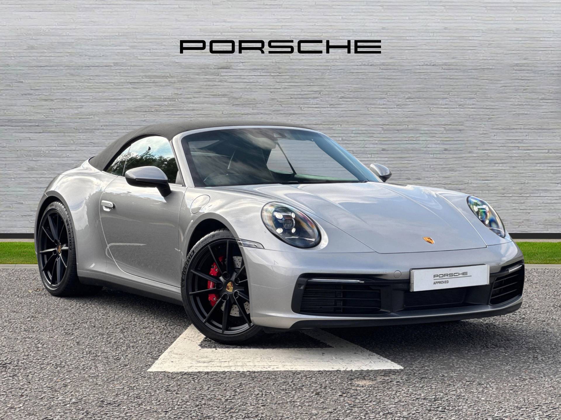 911 Carrera S Cabriolet, photo 2 of 31