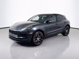 2024 Porsche Macan's photo
