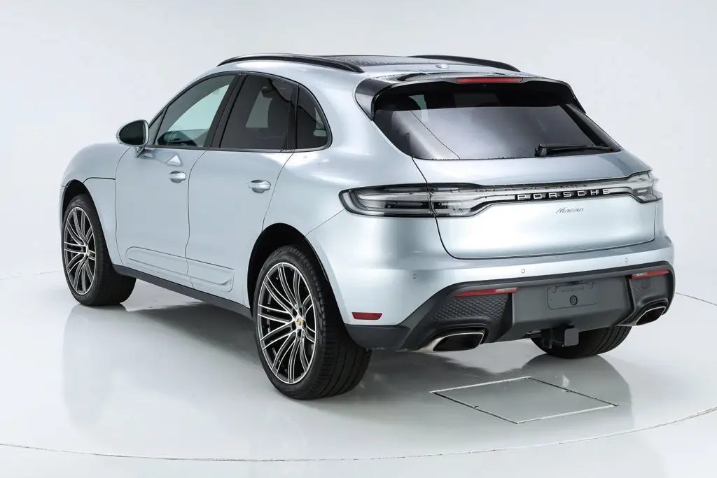 2026 Porsche Macan Base - Photo 24