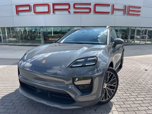 Used 2025 Porsche Macan Base with VIN WP1AA2XA1SL001280 for sale in Davie, FL
