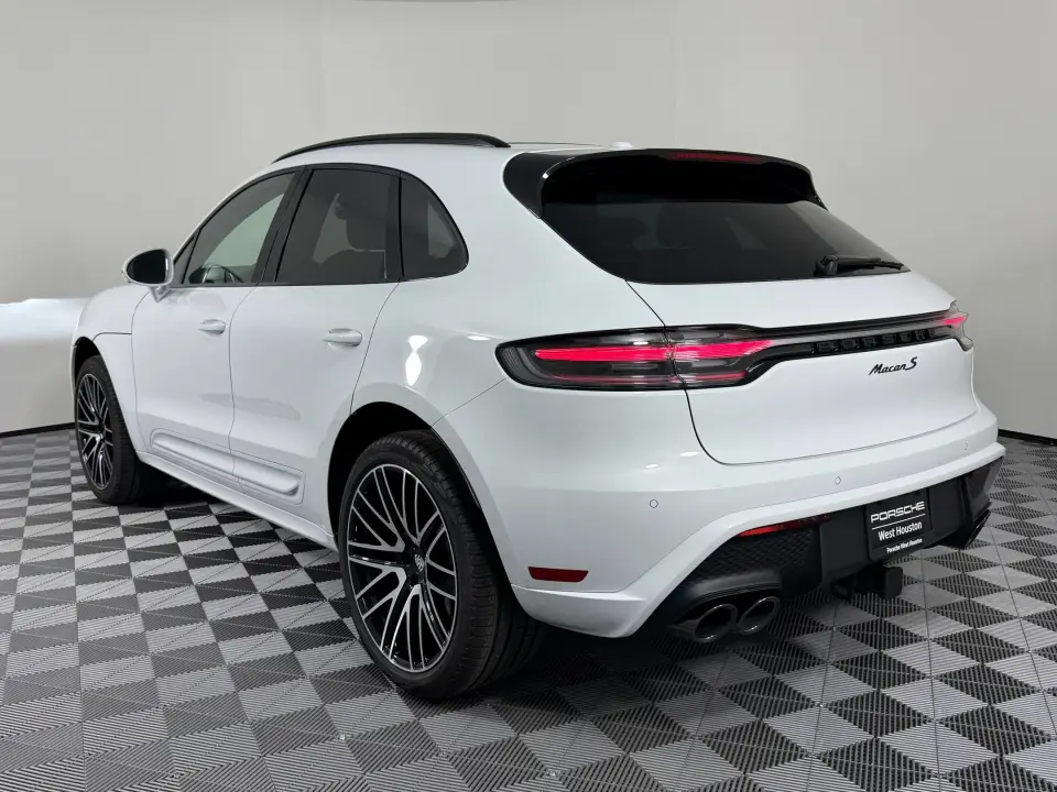 2026 Porsche Macan S - Photo 23