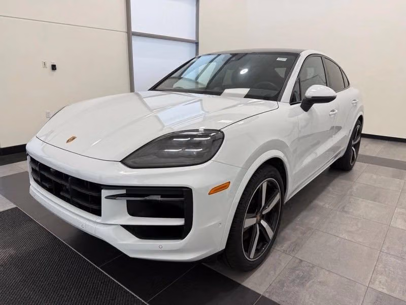 2026 Porsche Cayenne Coup Base - Photo 3